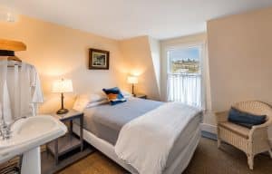 Rooms & Rates | The Island Inn - Monhegan Island