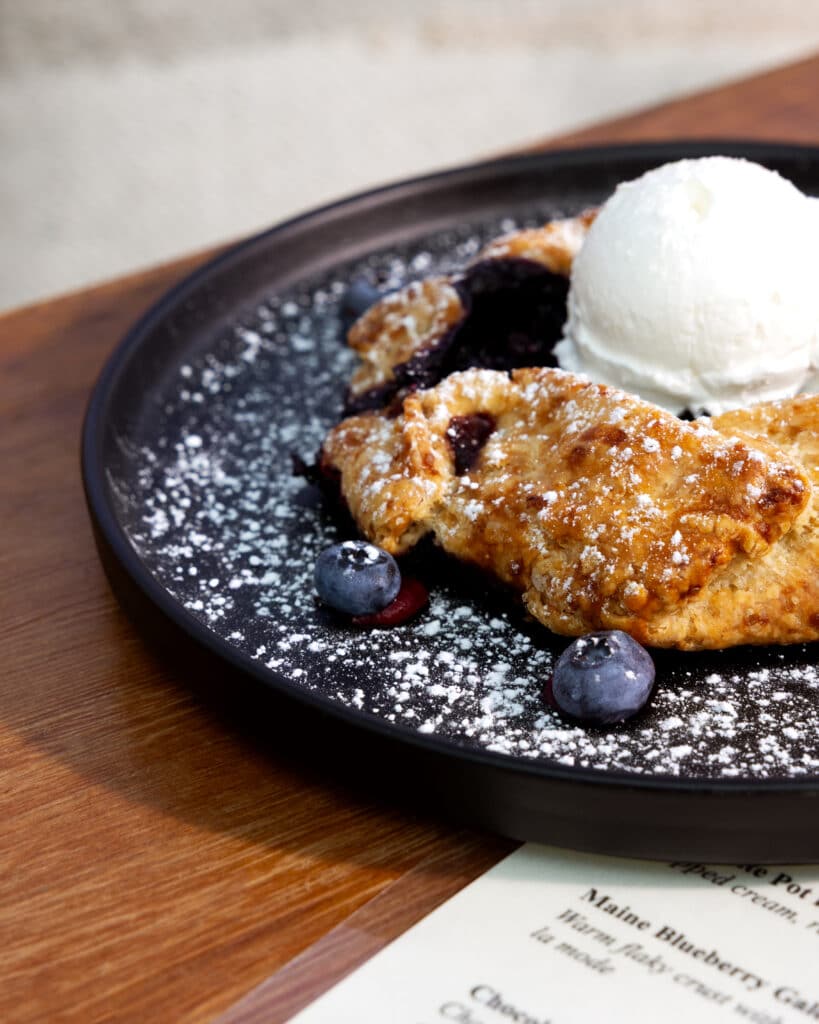 Dining | The Island Inn - Monhegan Island